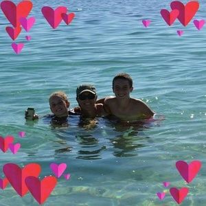 Meet your Posher, Leanne